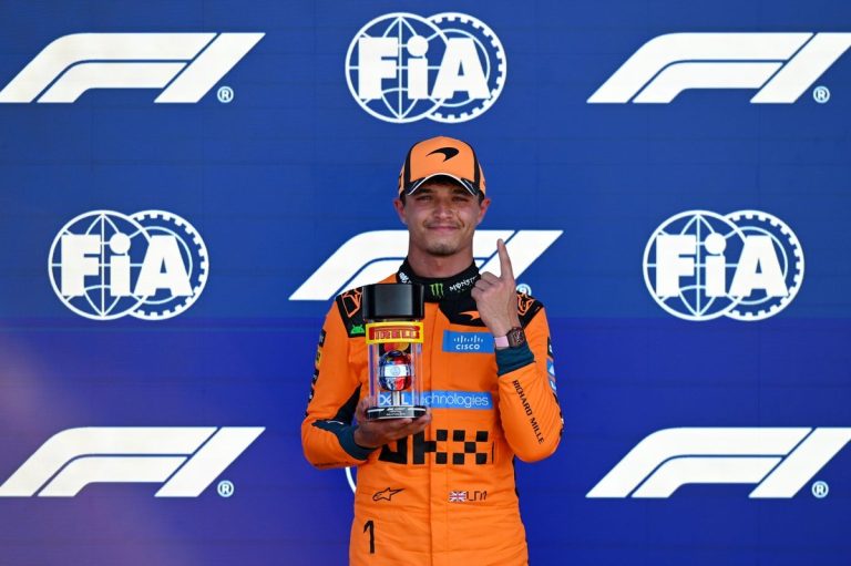 نوريس ينطلق أولاً في سبرنت ميامي وMcLaren تفرض إيقاعها مبكراً